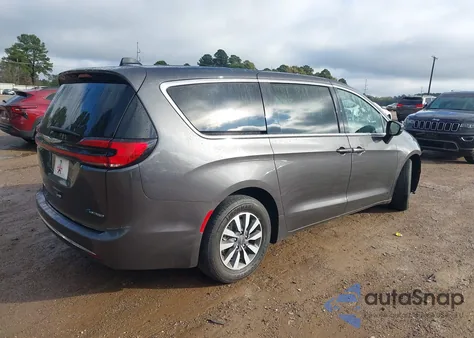 2023 Chrysler Pacifica Hybrid Touring L z USA, uszkodzony, nr VIN 2C4RC1L77PR584250